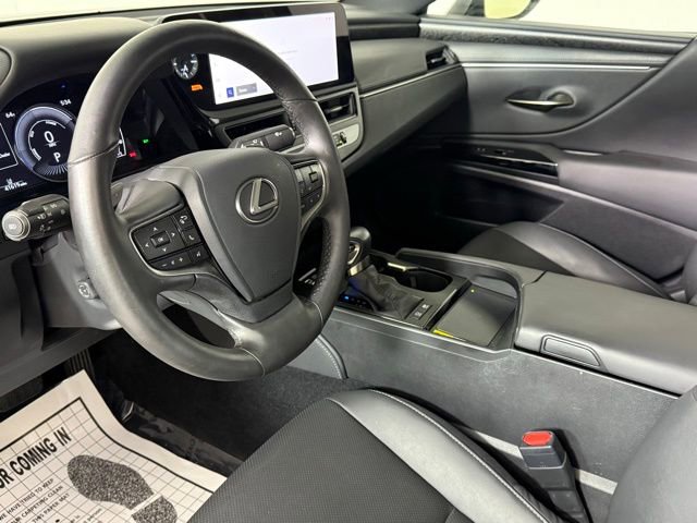 2024 Lexus ES 300h Base photo 4