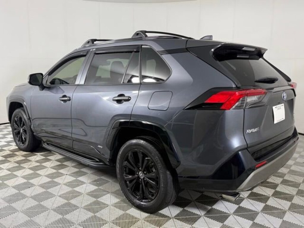 Used 2023 Toyota RAV4 Hybrid SE SUV