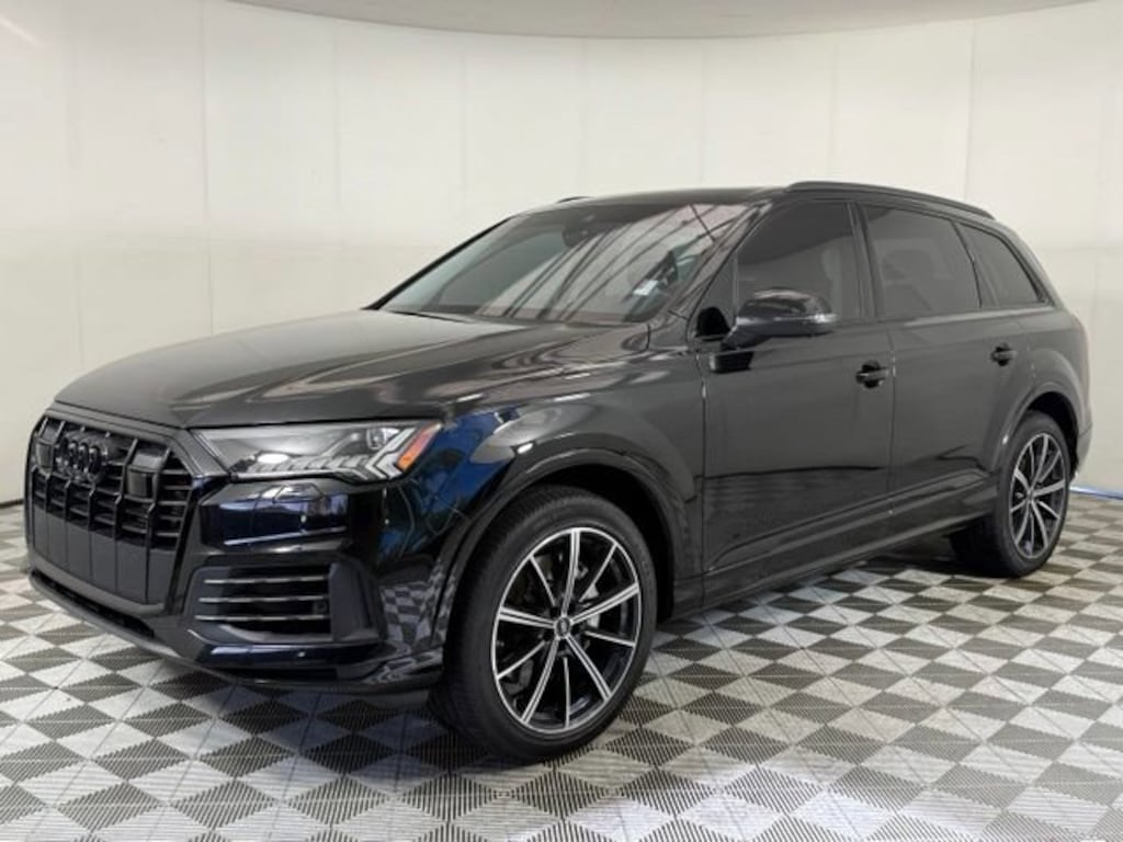 Used 2023 Audi Q7 55 Premium SUV