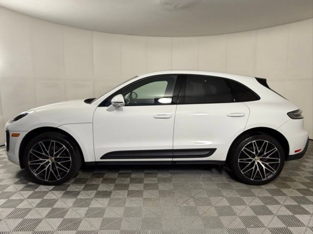 Used 2023 Porsche Macan SUV