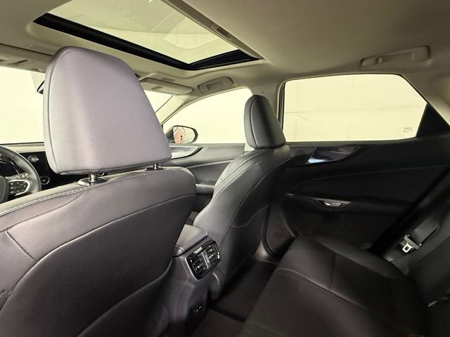 2025 Lexus NX 350 - Photo 27