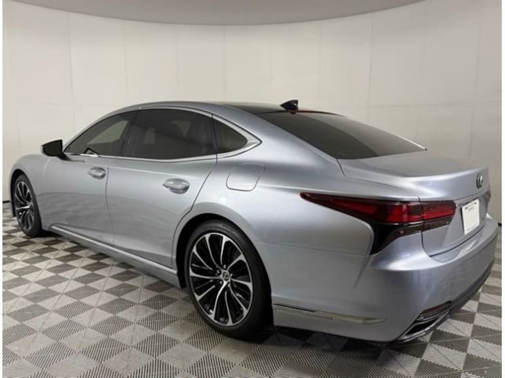 Used 2022 Lexus LS 500 Sedan