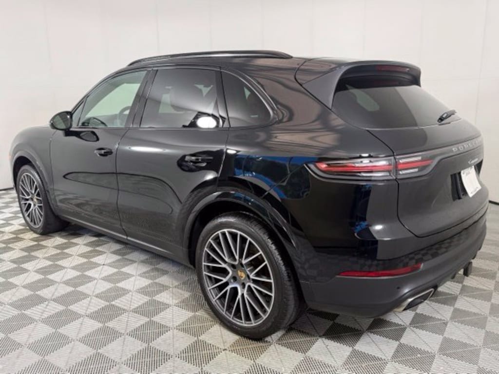 Used 2023 Porsche Cayenne SUV