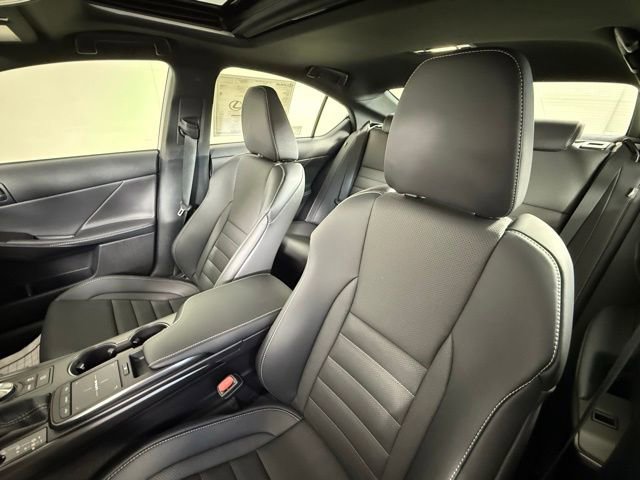 2025 Lexus IS 350 F SPORT photo 4