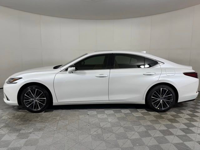 2025 Lexus ES 350 photo 2