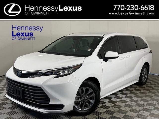 2022 Toyota Sienna LE 8-Passenger Hybrid FWD's photo