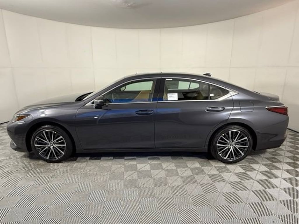 New 2025 Lexus ES 350 SEDAN