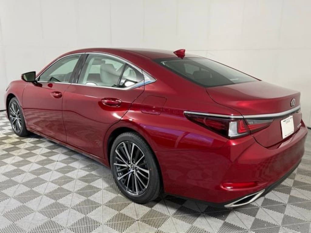 New 2025 Lexus ES 350 SEDAN