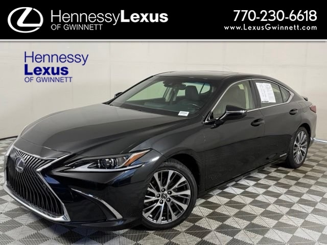 2019 Lexus ES 300h 300h's photo