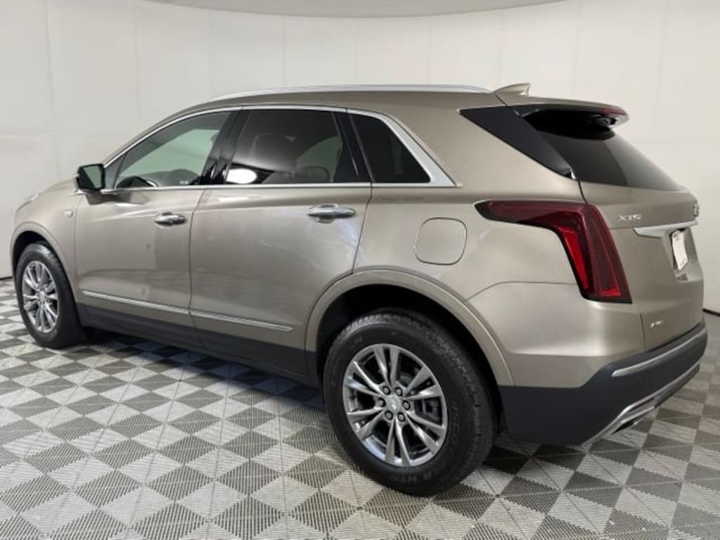 Used 2023 CADILLAC XT5 Premium Luxury SUV