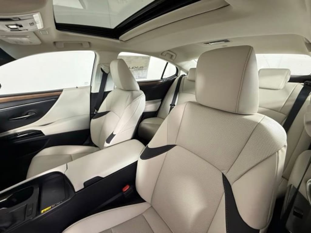 New 2025 Lexus ES ES 350 SEDAN