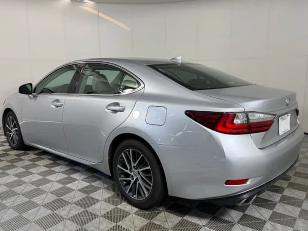 Used 2016 Lexus ES 350 Sedan