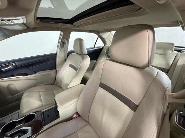 2013 Toyota Camry XLE photo 4