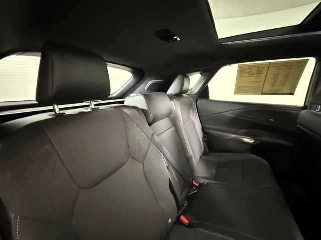 2025 Lexus RX PHEV 450h+ - Photo 34