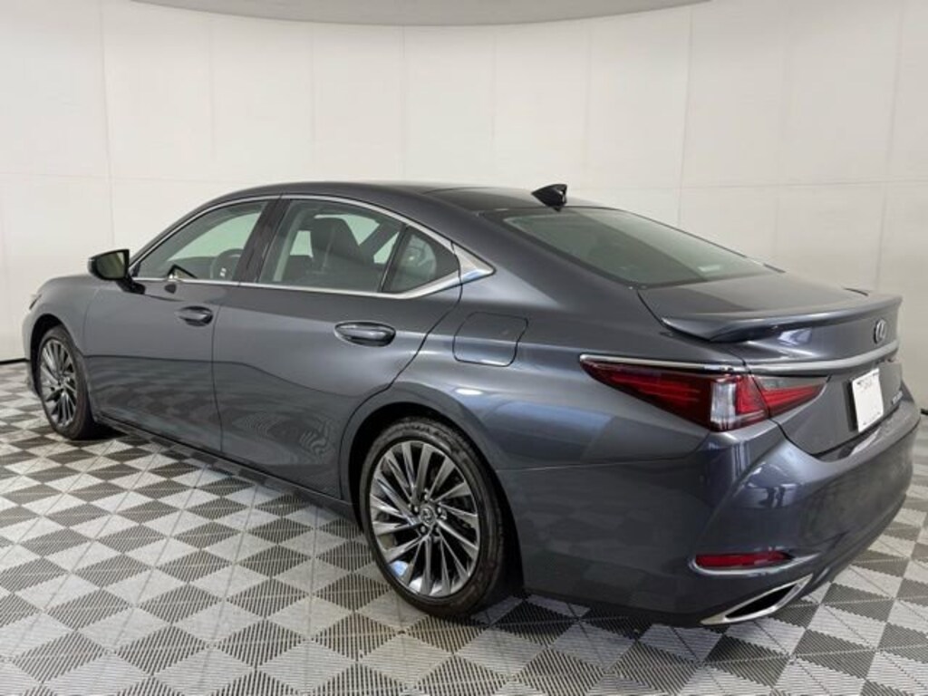 Used 2024 Lexus ES 350 Ultra Luxury Sedan
