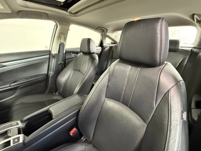 2017 Honda Civic EX-L photo 4