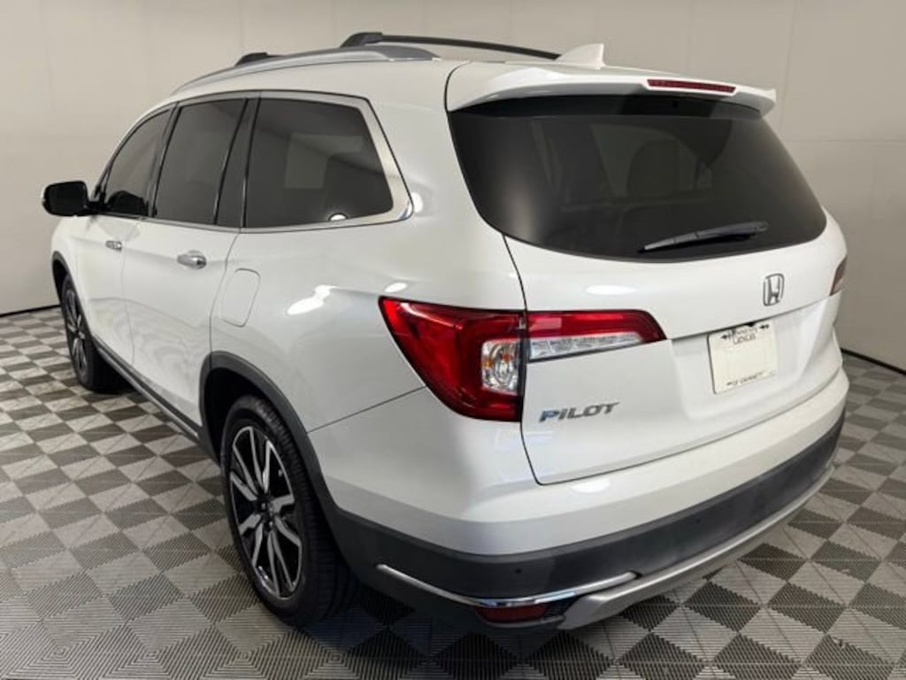 Used 2020 Honda Pilot Touring 7 Passenger FWD SUV
