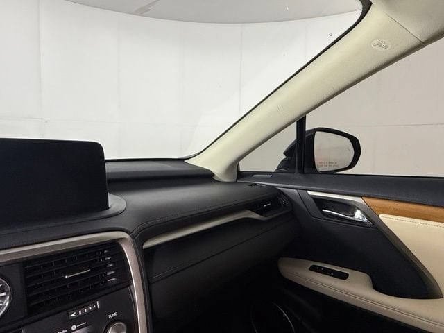 2021 Lexus RX 350 - Photo 17