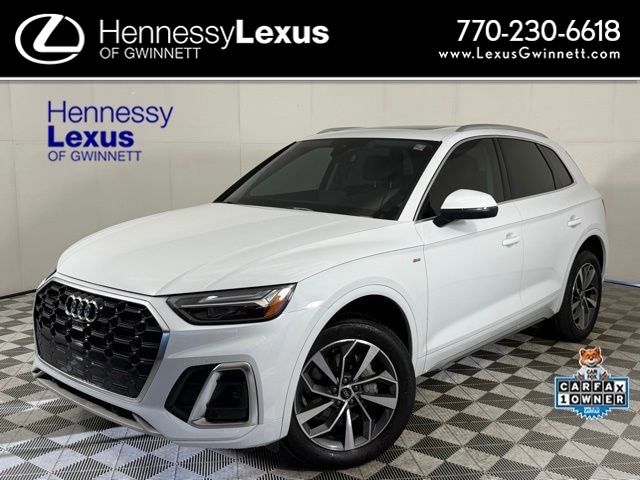 2023 Audi Q5 45 Premium Plus's photo