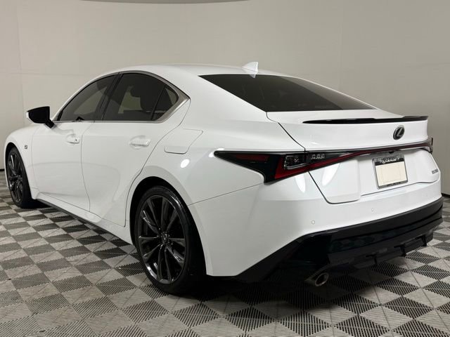 2023 Lexus IS 350 F SPORT photo 3