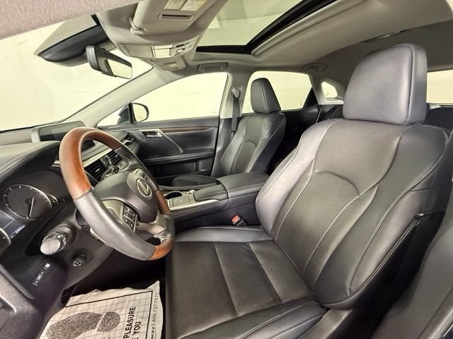 2022 Lexus RX 350 - Photo 17