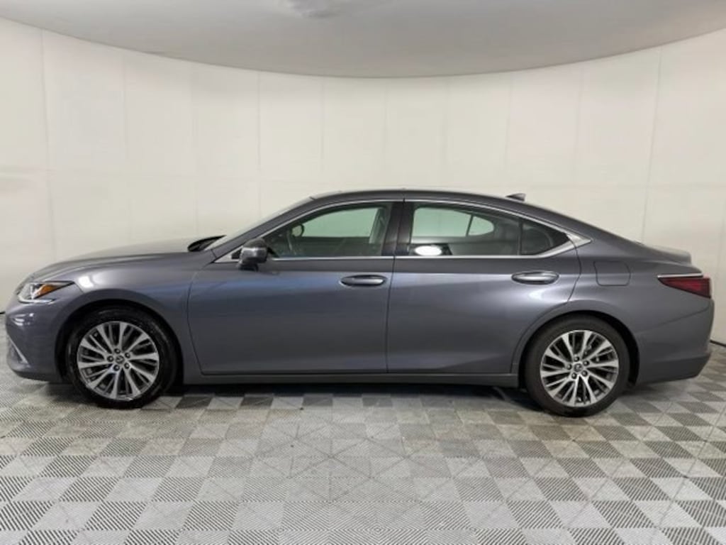 Used 2021 Lexus ES 350 Sedan