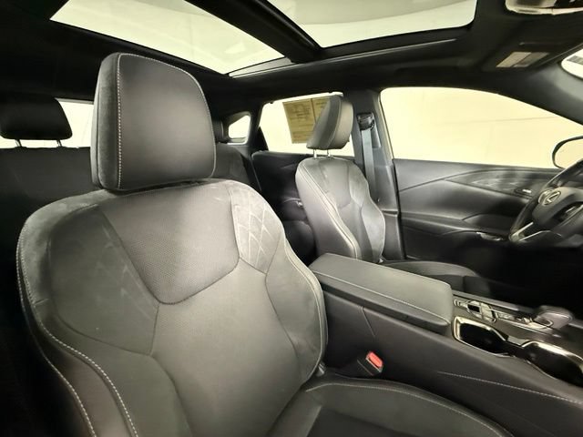 2025 Lexus RX PHEV 450h+ - Photo 31