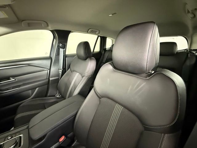 2025 Mazda CX-50 2.5 Select photo 3