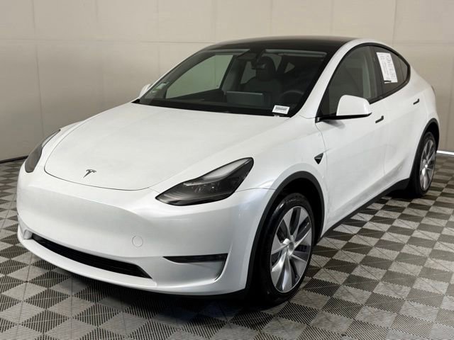 Used 2024 Tesla Model Y Long Range with VIN 7SAYGDEE5RA279258 for sale in Duluth, GA