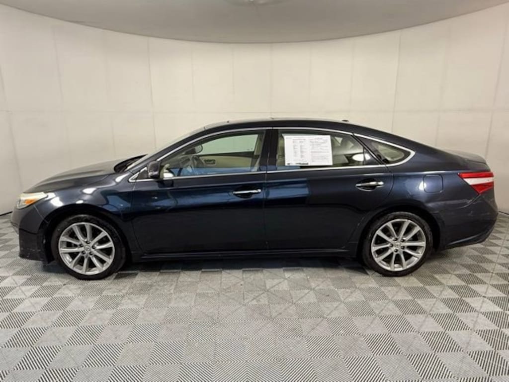 Used 2015 Toyota Avalon XLE Touring Sedan