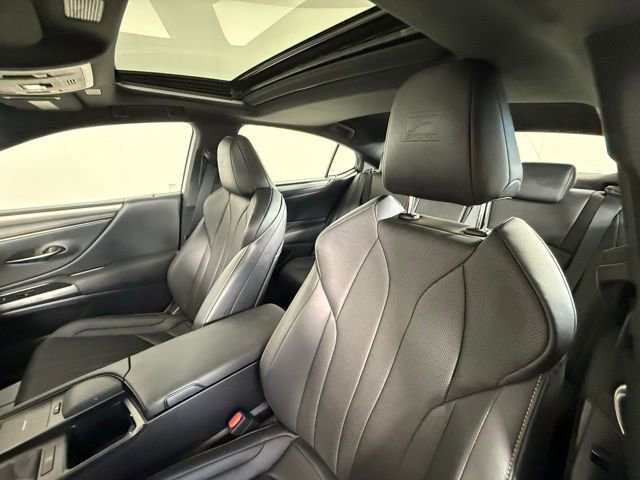2021 Lexus ES 350 F SPORT photo 4