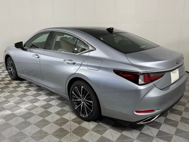 2025 Lexus ES 350 photo 3