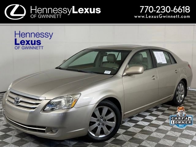 2005 Toyota Avalon XLS's photo