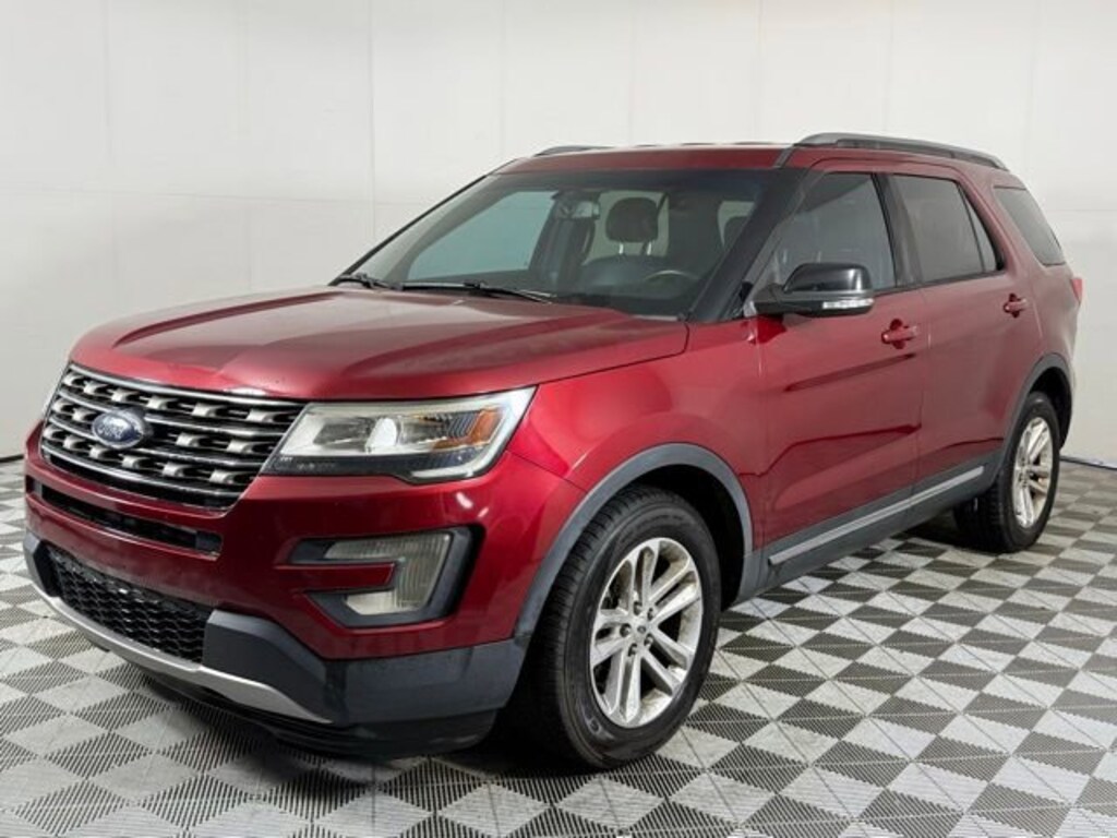 Used 2016 Ford Explorer XLT SUV