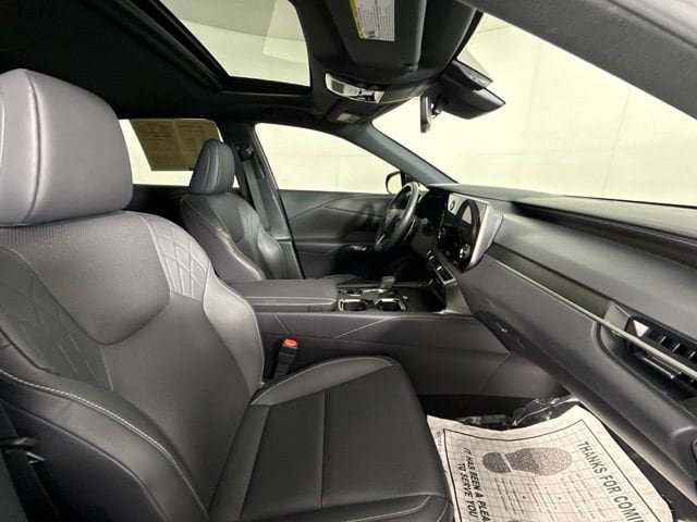 2023 Lexus RX 350 - Photo 37