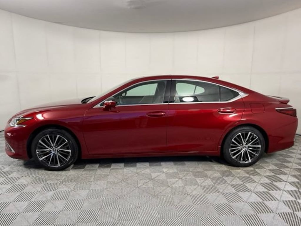 Used 2025 Lexus ES 300h Base Sedan