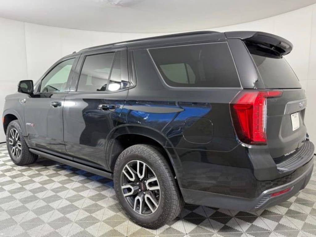 Used 2024 GMC Yukon AT4 SUV