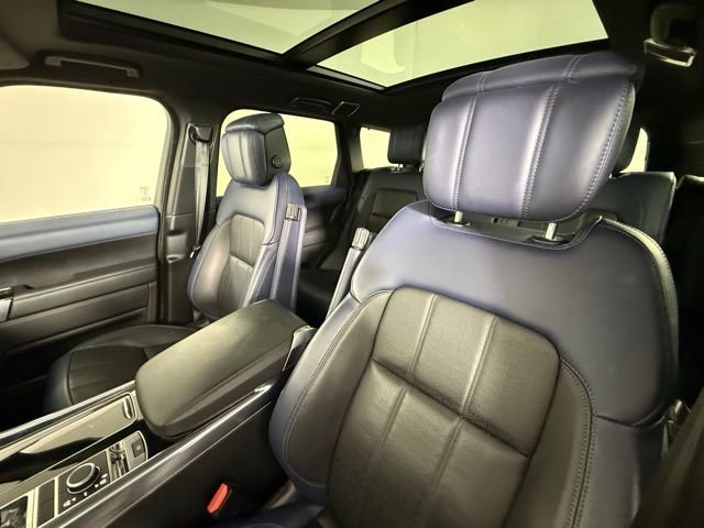 2019 Land Rover Range Rover Sport HSE Dynamic photo 4
