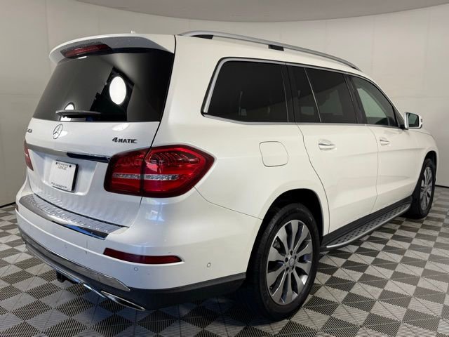 2017 Mercedes Benz GLS 450 4MATIC photo 2