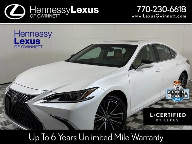 2025 Lexus ES 350's photo