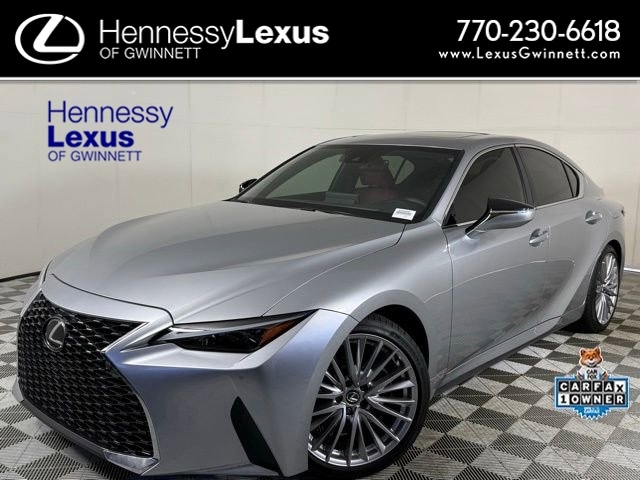 2025 Lexus IS 300's photo