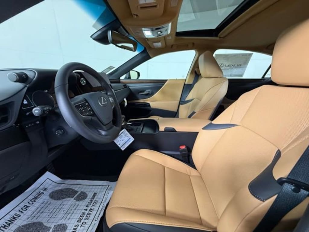 New 2025 Lexus ES 350 SEDAN