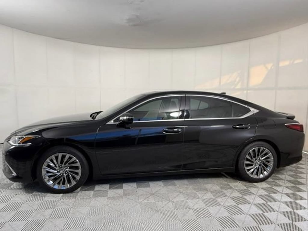 Certified 2025 Lexus ES 300h Luxury Sedan
