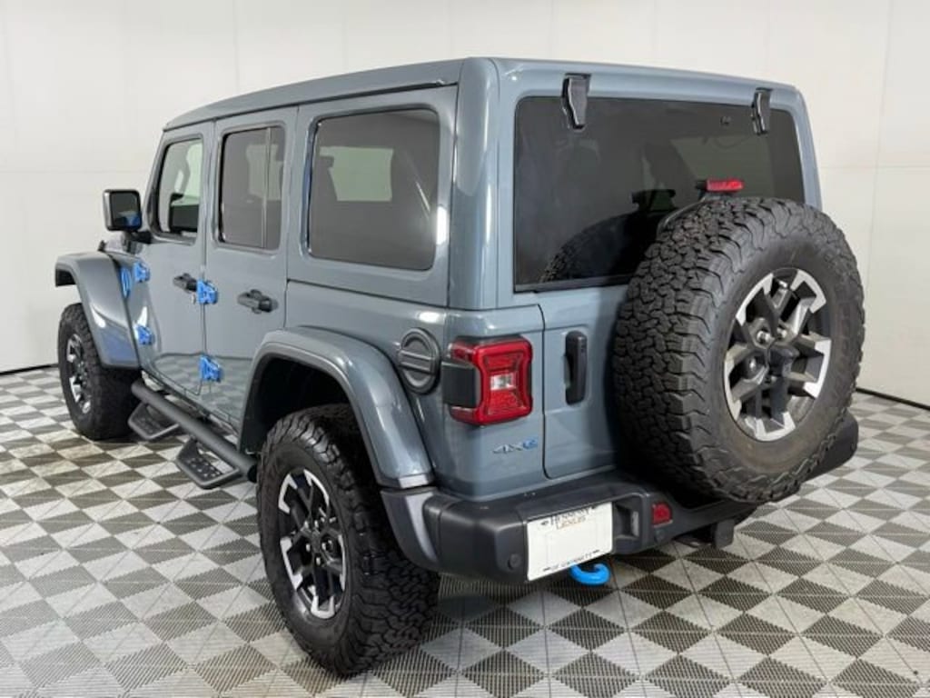 Used 2024 Jeep Wrangler 4xe Rubicon SUV