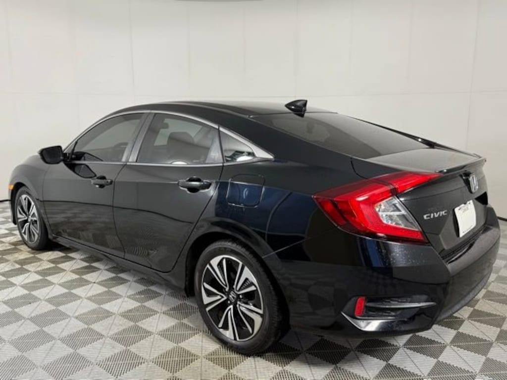 Used 2018 Honda Civic EX-T Sedan