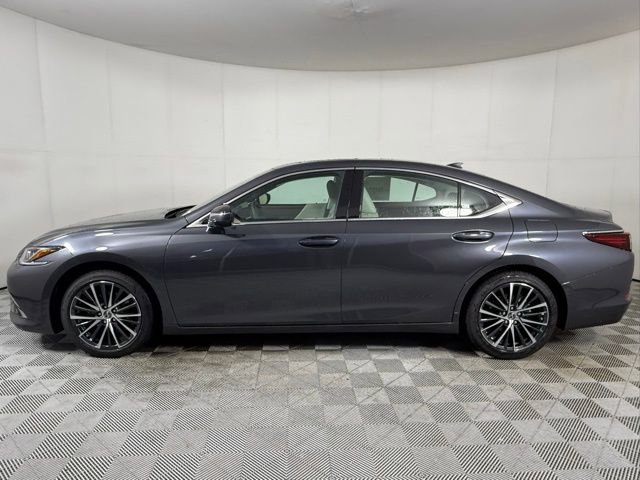 2025 Lexus ES 350 photo 2