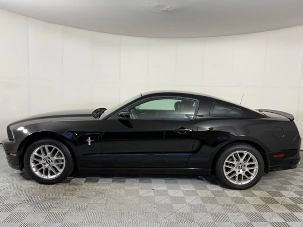Used 2014 Ford Mustang Coupe