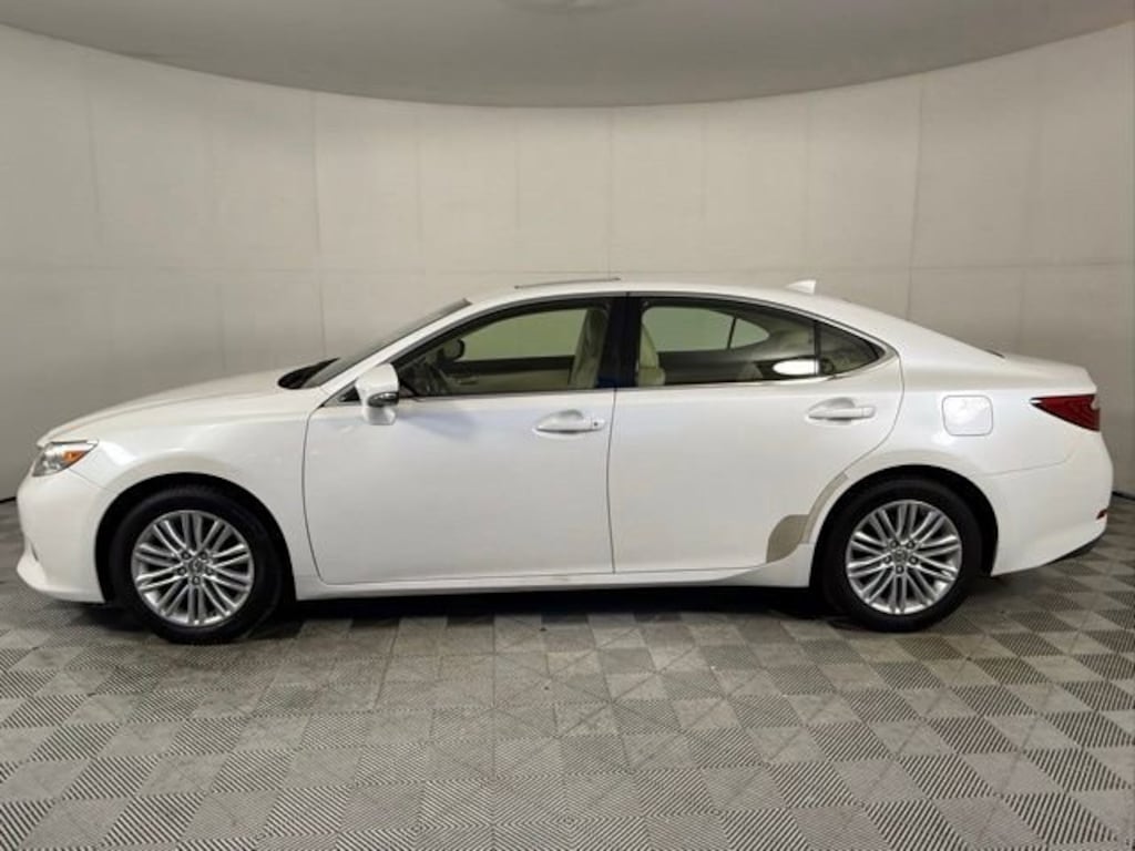Used 2015 Lexus ES 350 Sedan