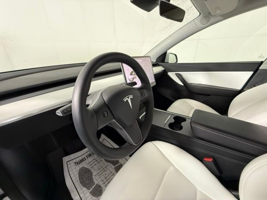 Used 2022 Tesla Model Y Long Range SUV