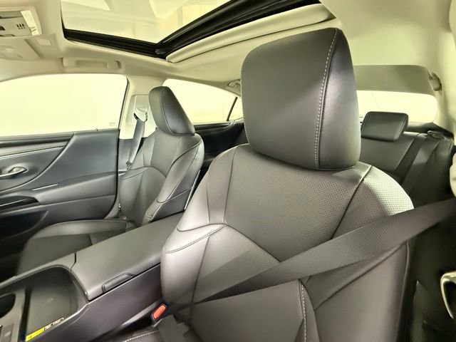 2025 Lexus ES 350 Premium photo 4